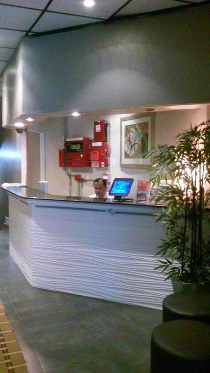 New York Inn Bagian luar foto