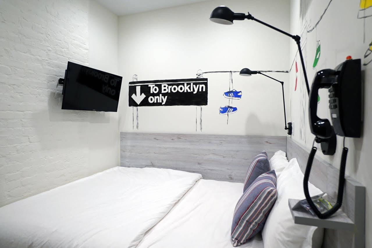 New York Inn Bagian luar foto